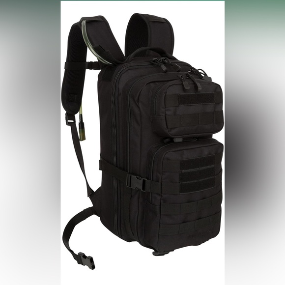Fieldline Tactical Hydration EDC Backpackk - Picture 6 of 11